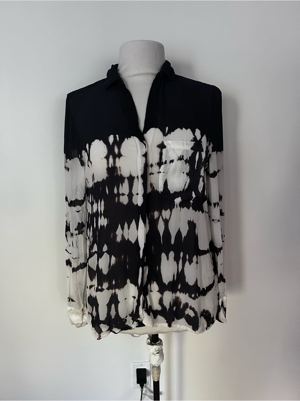 Young Fabulous & Broke Black and White Tie-Dye Button Front Blouse